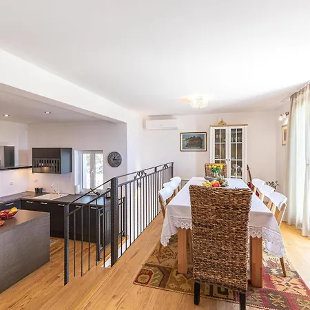 3 Bedroom In Semesterbostad